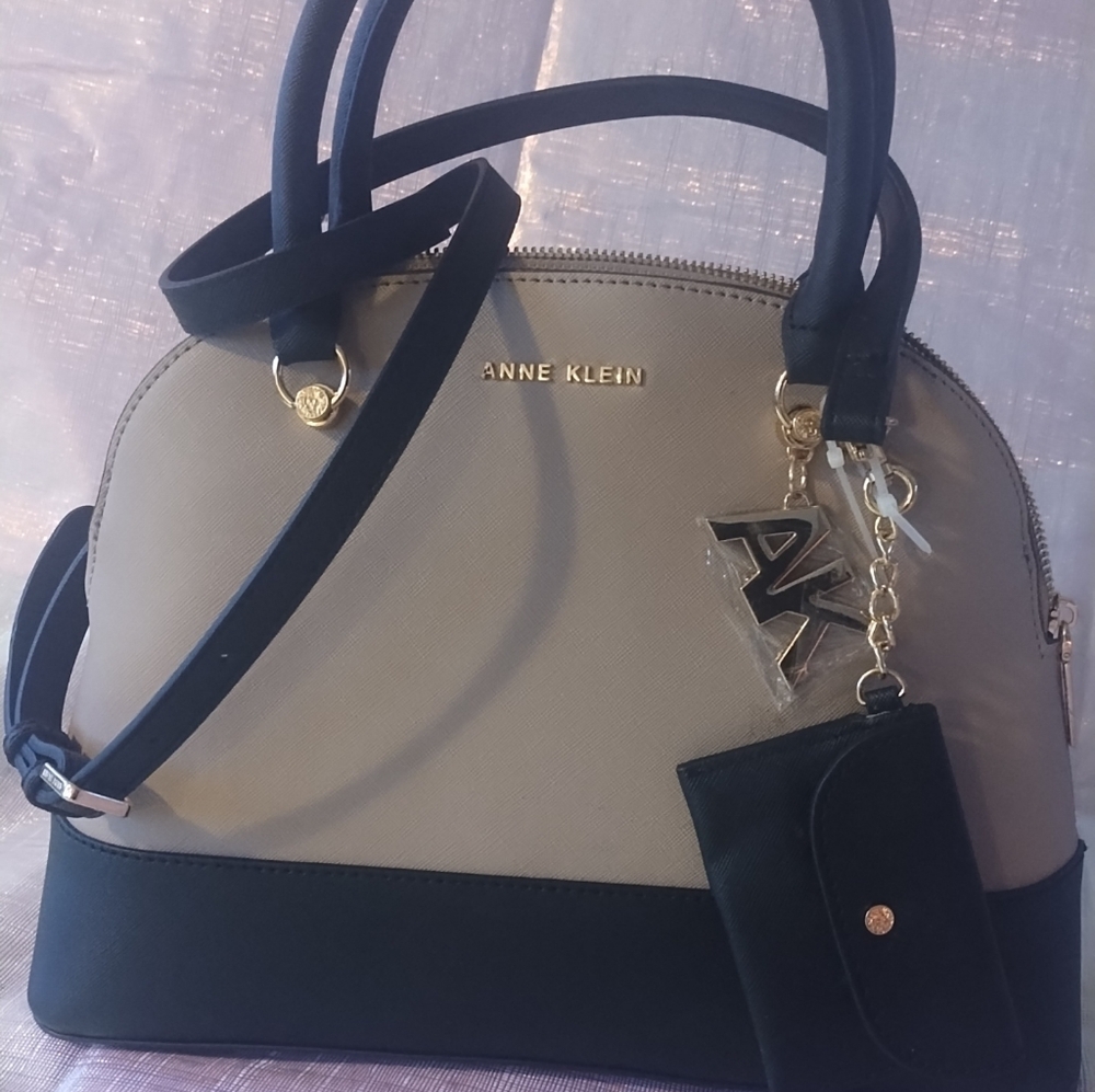 ✨Anne Klein Triple Compartment Dome Satchel With 3 Holder Card Case - Picture 2 of 8